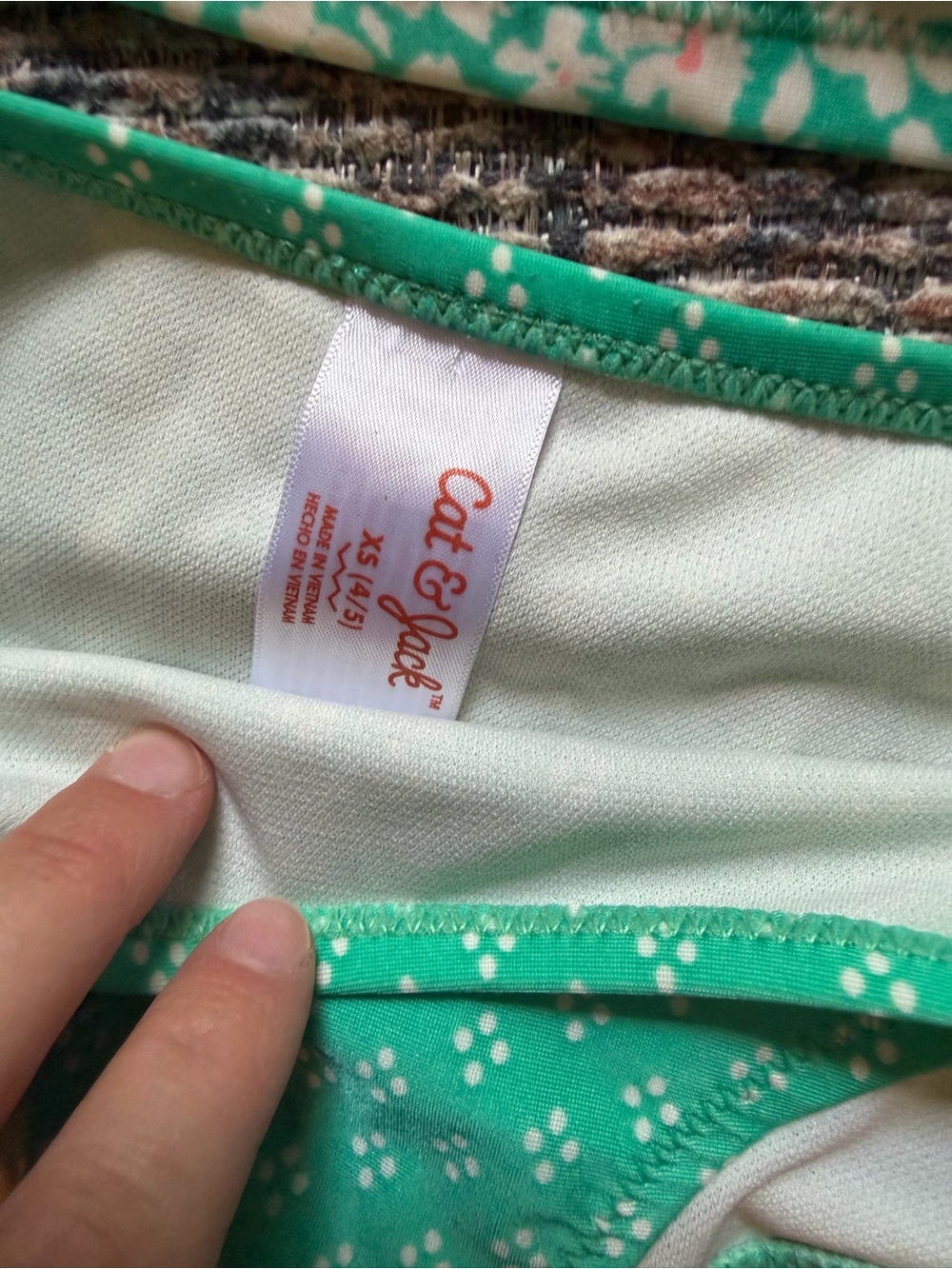 Twin girls/sisters Lot of 2 Cat & Jack Mint Green Floral Swim Top Set 4/5 - Picture 3 of 3